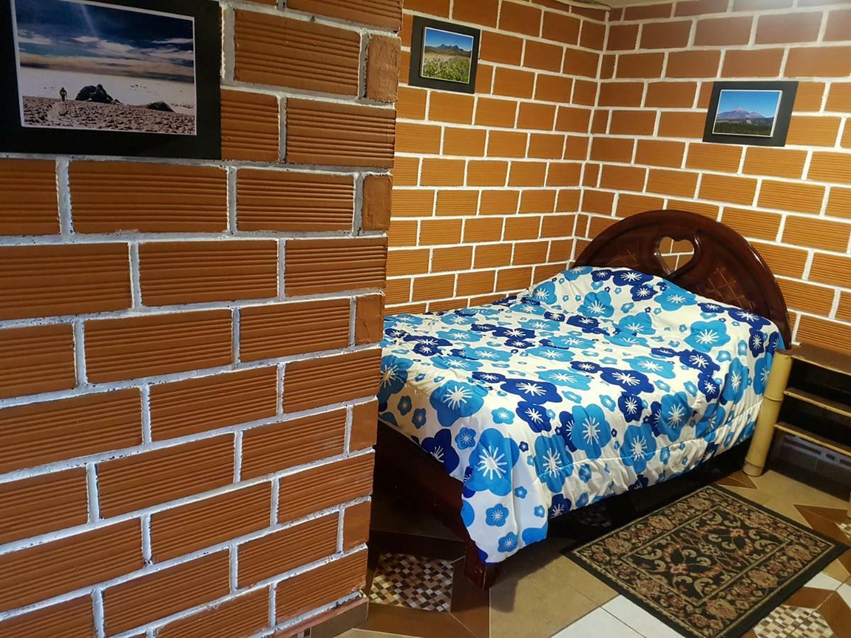 Hostal Sendero De Volcanes Латакунга Экстерьер фото